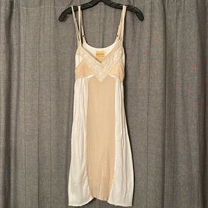Women’s Free People White and Tan/Cream dress, Size Small, with dress liner